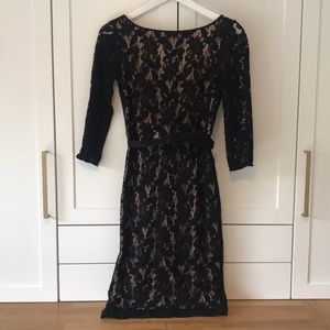 Maggy London black lace dress size 2P